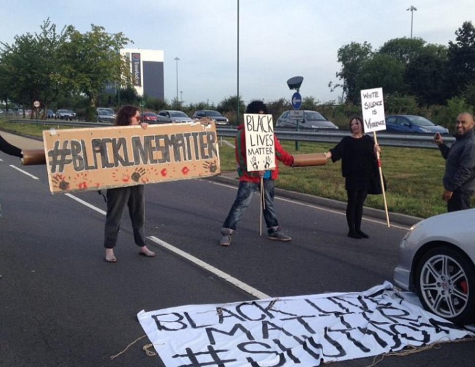 Aktywiści z Black Lives Matter sparaliżowali lotnisko w Birmingham i Heathrow