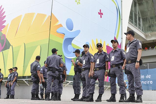 Dwie ofiary śmiertelne w dniu otwarcia igrzysk