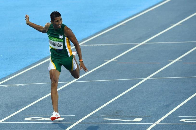 Olimpiada w Rio: Nowy rekord świata w biegu na 400 m