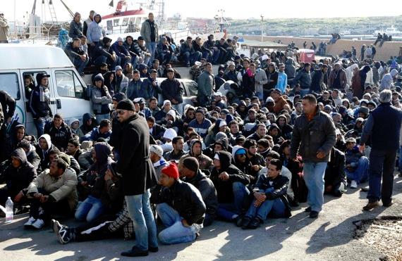 W Paryżu powstaną dwa nowe obozy dla imigrantów chcących wyjechać do UK