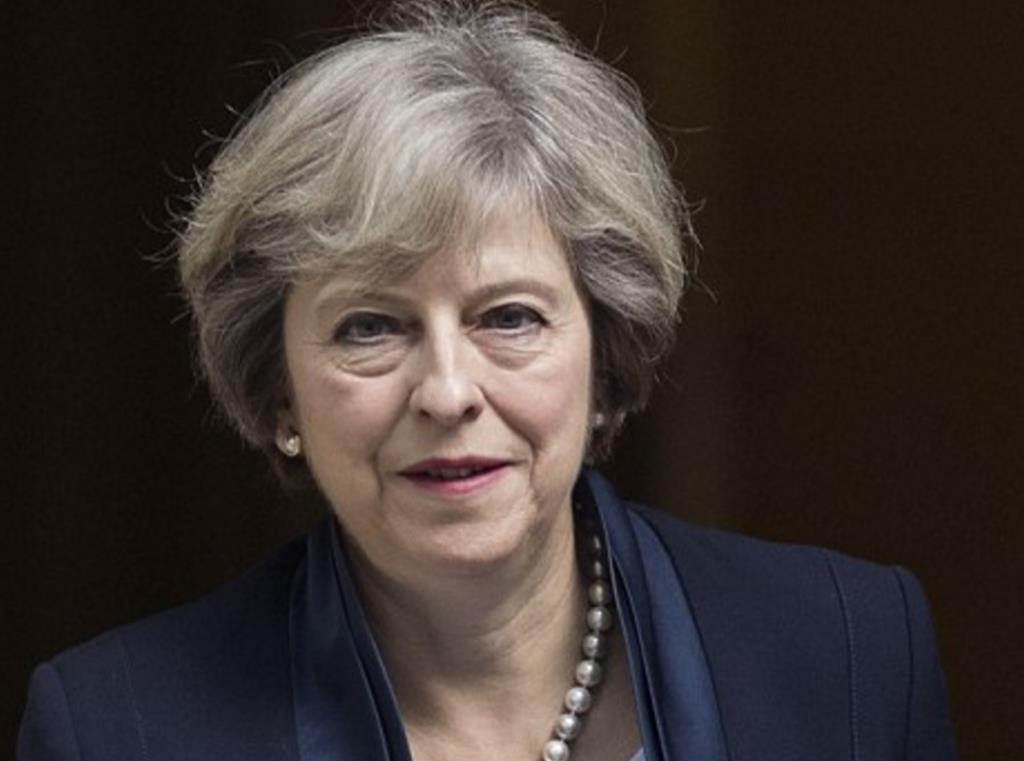 Theresa May: „Nie przyjmiemy imigrantów udających uchodźców”