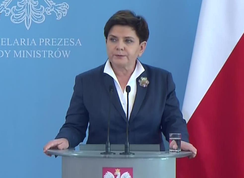 Szydło o debacie w PE nt. sytuacji kobiet w Polsce: UE ciągle zajmuje się wydumanymi tematami