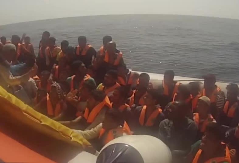 Włoska straż przybrzeżna uratowała ponad 4 tys. imigrantów