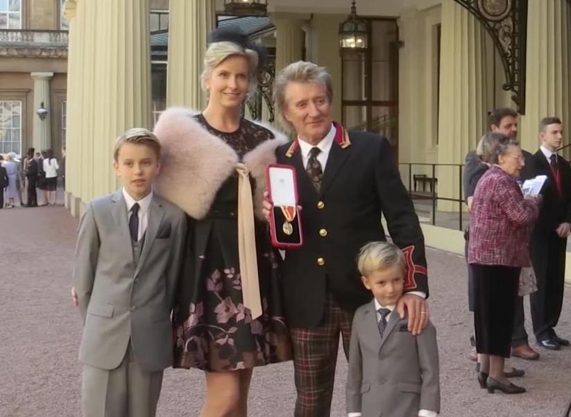 Rod Stewart to teraz sir Roderick
