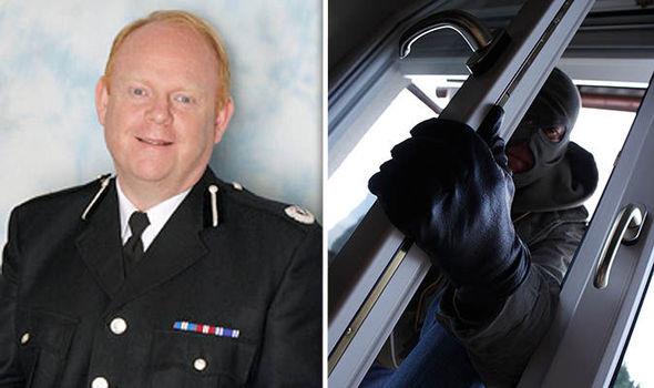 Oficer policji: ofiary włamań, które pozostawiły otwarte okna są same sobie winne