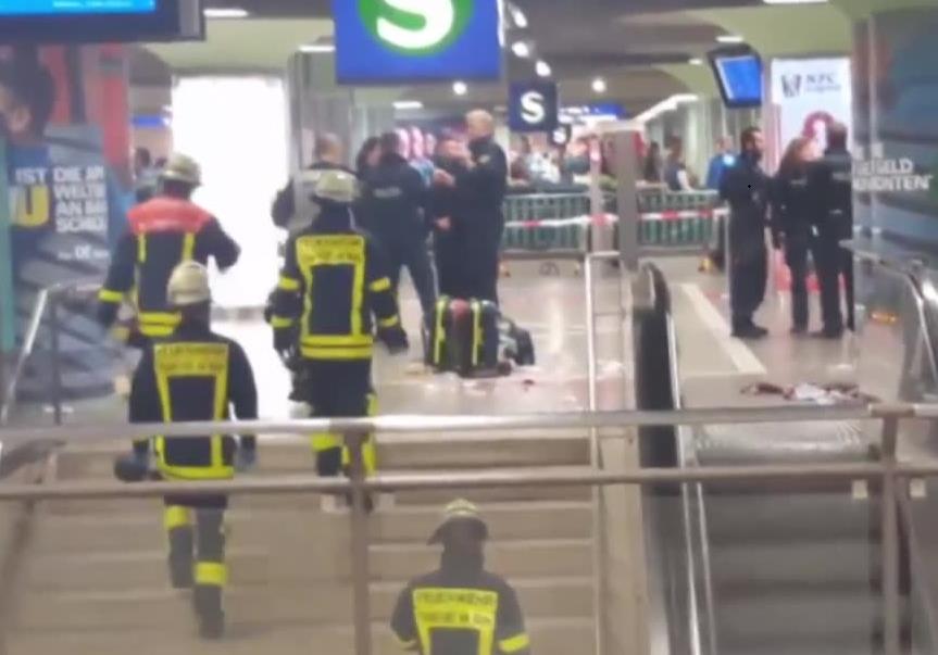 Atak nożownika we Frankfurcie