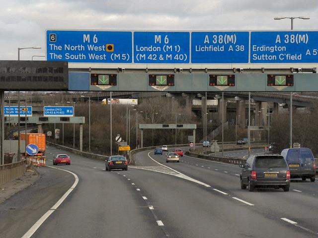 Remont Spaghetti Junction zakończy się miesiąc wcześniej niż zakładano