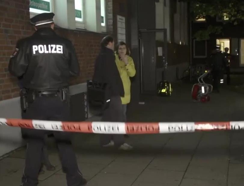 Niezidentyfikowany gaz drażniący rozpylony w szkole dla uchodźców w Hamburgu