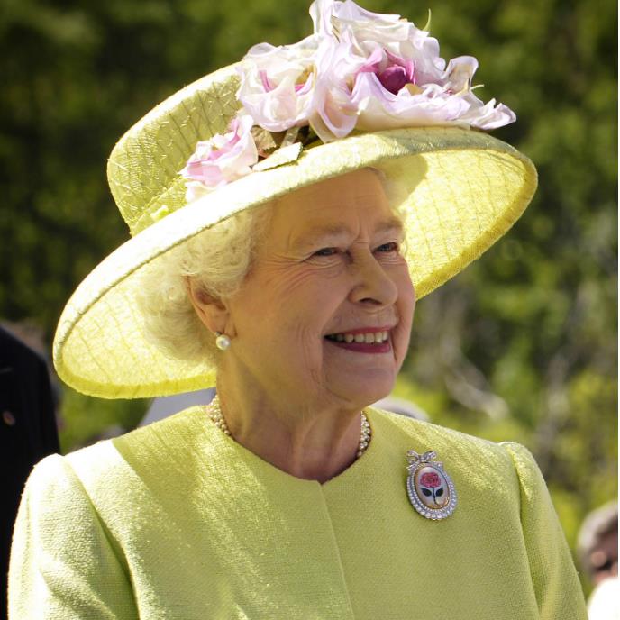 100 tys. podpisów pod petycją, by królowa sama zapłaciła za remont Pałacu Buckingham