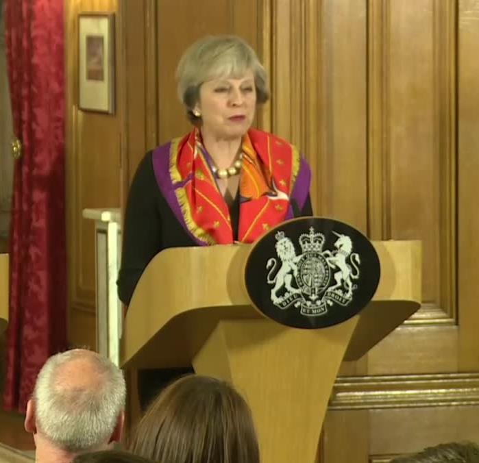 May: Polacy będą mogli pozostać w UK, tylko jeśli Brytyjczycy zostaną potraktowani podobnie