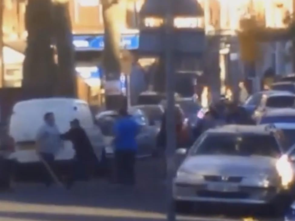 Bójka 30 mężczyzn na jednej z ulic w Handsworth