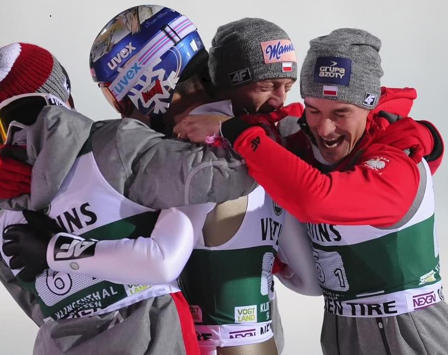 Polscy skoczkowie wygrali w Lillehammer
