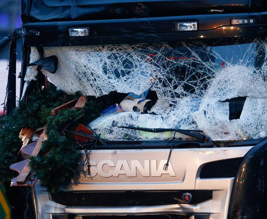 Kierowca nie mógł zginąć przed zamachem w Berlinie. Polska prokuratura dementuje doniesienia