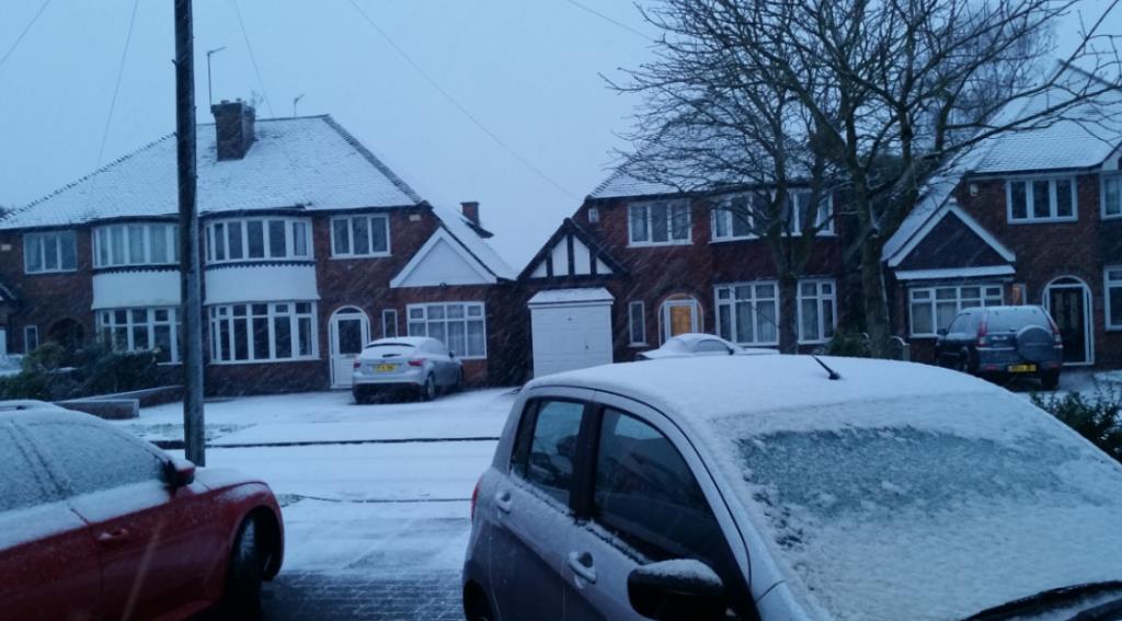 Birmingham pokryte śniegiem – uwaga na utrudnienia w transporcie