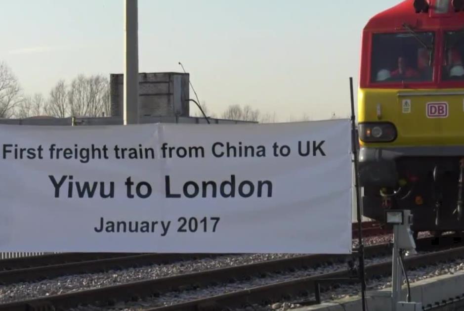 Pierwszy bezpośredni pociąg towarowy z Chin dotarł do Londynu