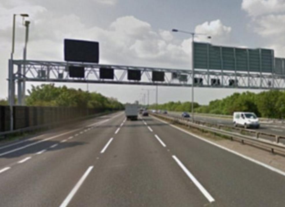 Zwłoki kierowcy auta, które rozbiło się na M6 znalezione trzy tygodnie po wypadku