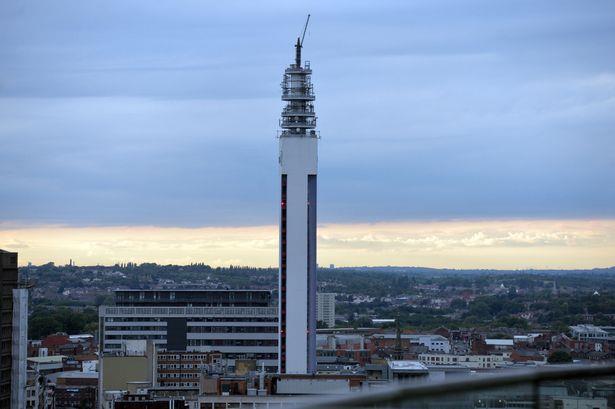 Tysiące mieszkańców Birmingham obudzonych przez sygnał alarmowy dochodzący z BT Tower