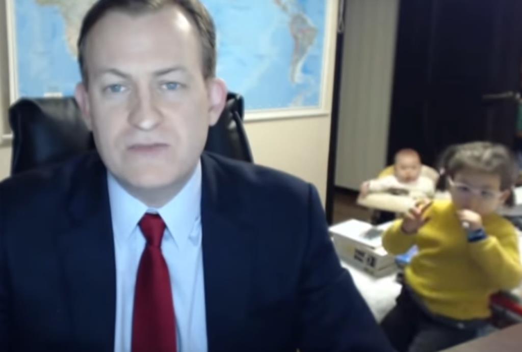 Dzieci profesora przerywają wywiad z BBC