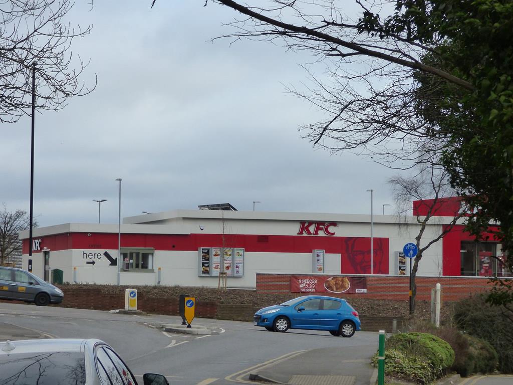 W KFC w Kings Norton nie sprzedawano jedzenia osobom niepełnoletnim