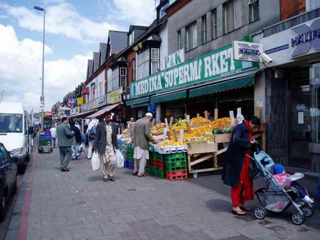 Muzułmanie mieszkający w West Midlands nie chcą się integrować