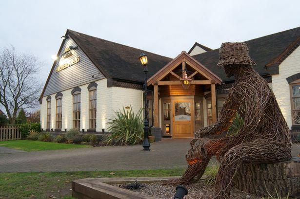 Pub w Streetly przeprasza, że podał muzułmaninowi wieprzowinę