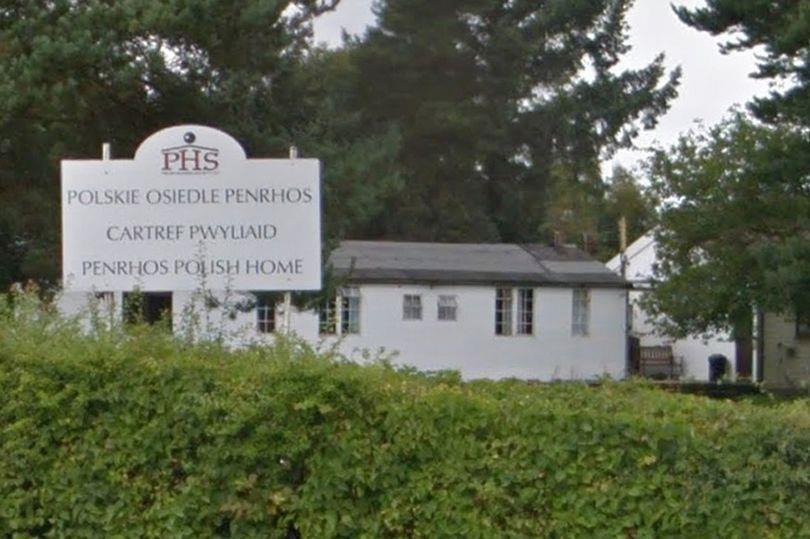 Pielęgniarka z domu opieki tak słabo zna angielski, że używa w pracy tłumacza Google