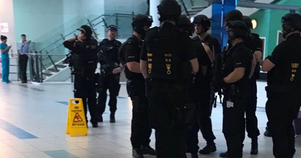 Podejrzanie zachowujący się mężczyzna w Queen Elizabeth Hospital – ochrona wezwała policję