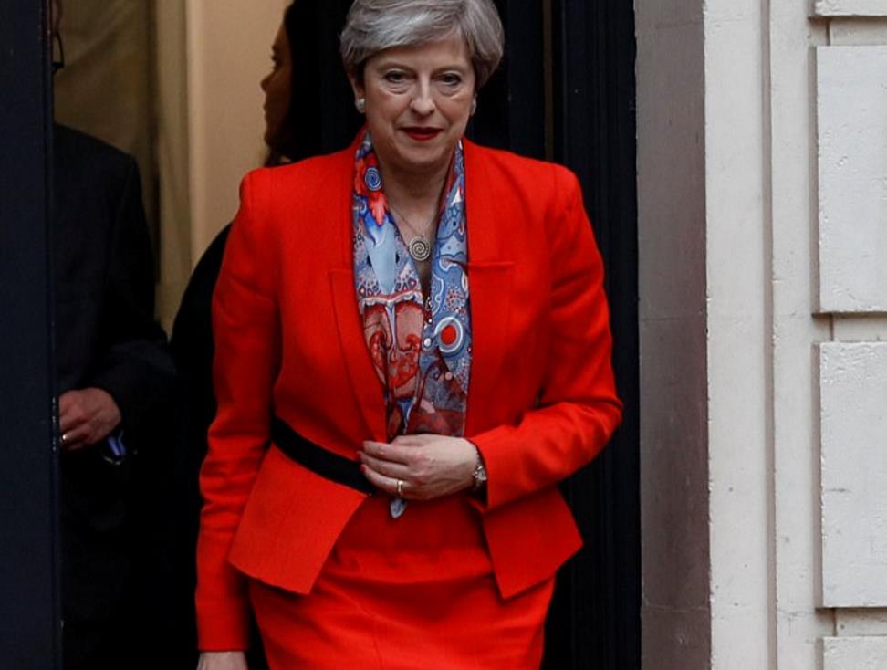 Torysi wygrali wybory, ale nie mają samodzielnej większości