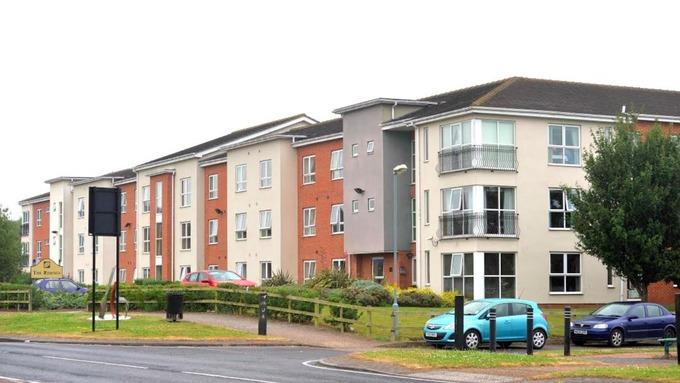 Włamywacz napadł na 75-letnią kobietę w domu opieki w Castle Vale