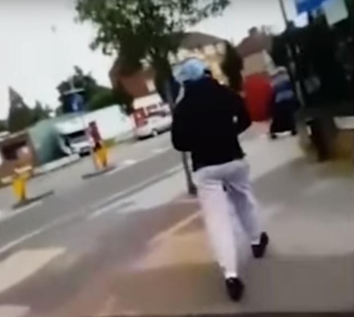 Brytyjczyk zaatakował muzułmankę bekonem