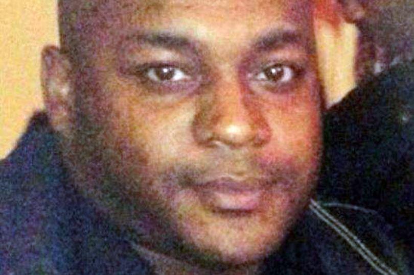 Zabił mężczyznę nożyczkami, bo nie spodobało mu się, że ten na niego spojrzał