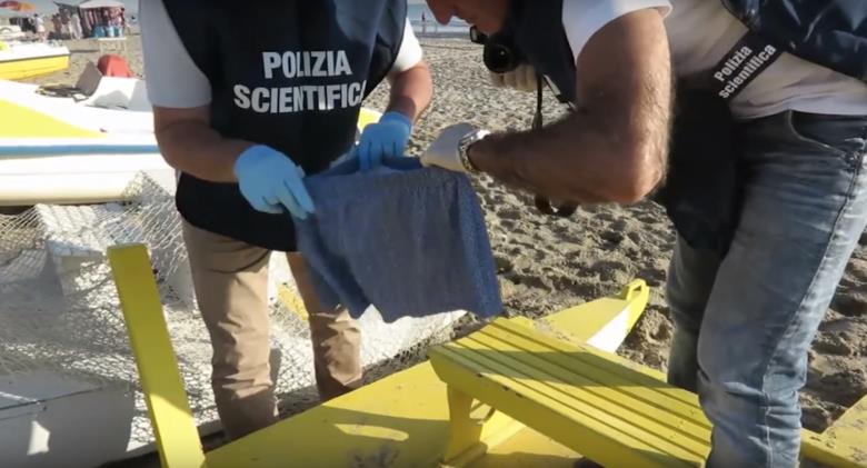 Polka zgwałcona na oczach męża na plaży we Włoszech