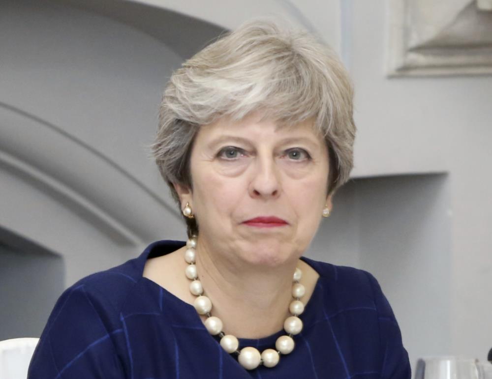 Theresa May otrzymała tajną poradę prawną jak wycofać się z brexitu