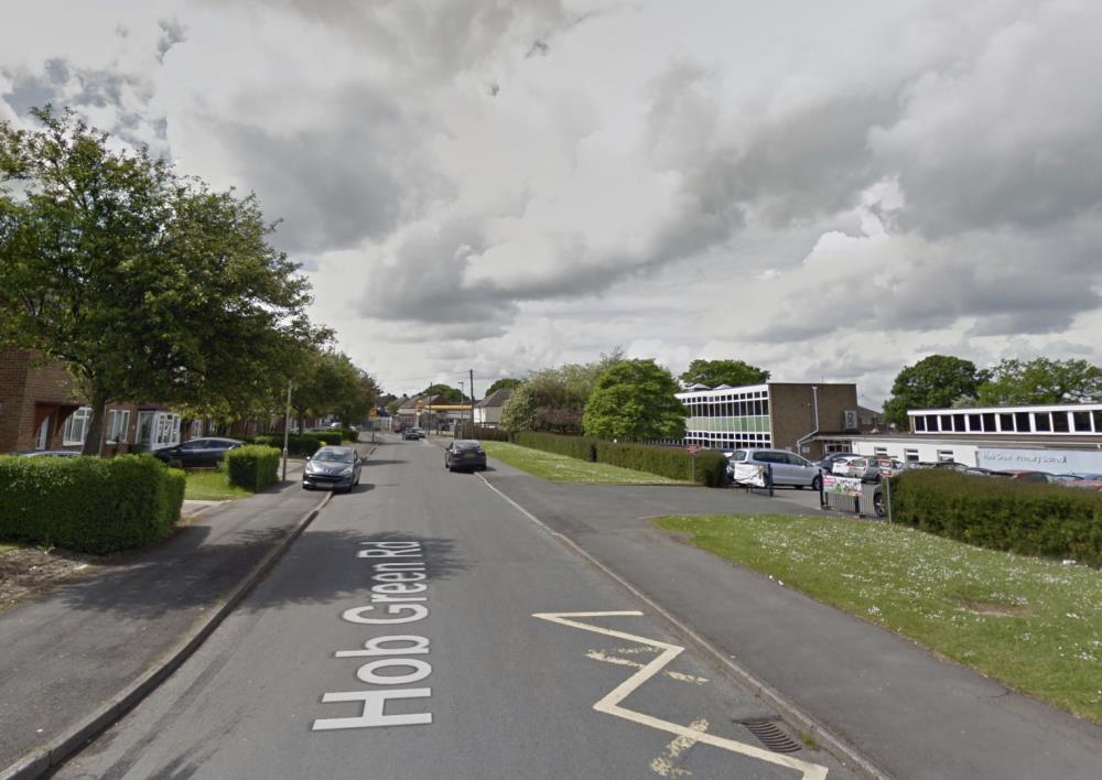 Uczennica potrącona przy Hob Green Primary School w Stourbridge