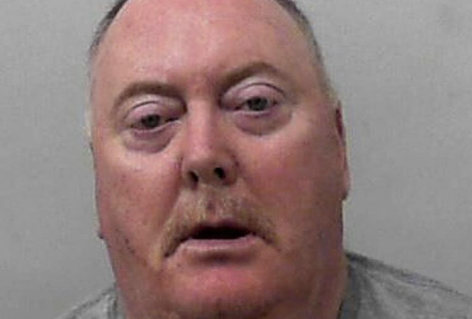 Schizofrenik, który zamordował uchodźcę i obciął mu penisa, usłyszał wyrok