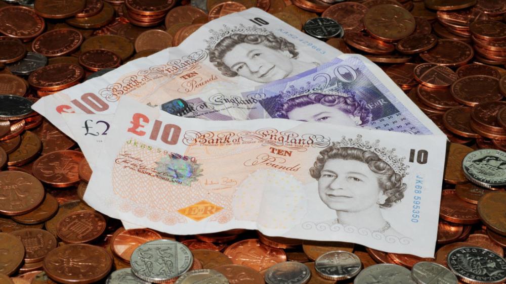 Bank of England ogłosił datę wycofania starych 10 funtów z obiegu.