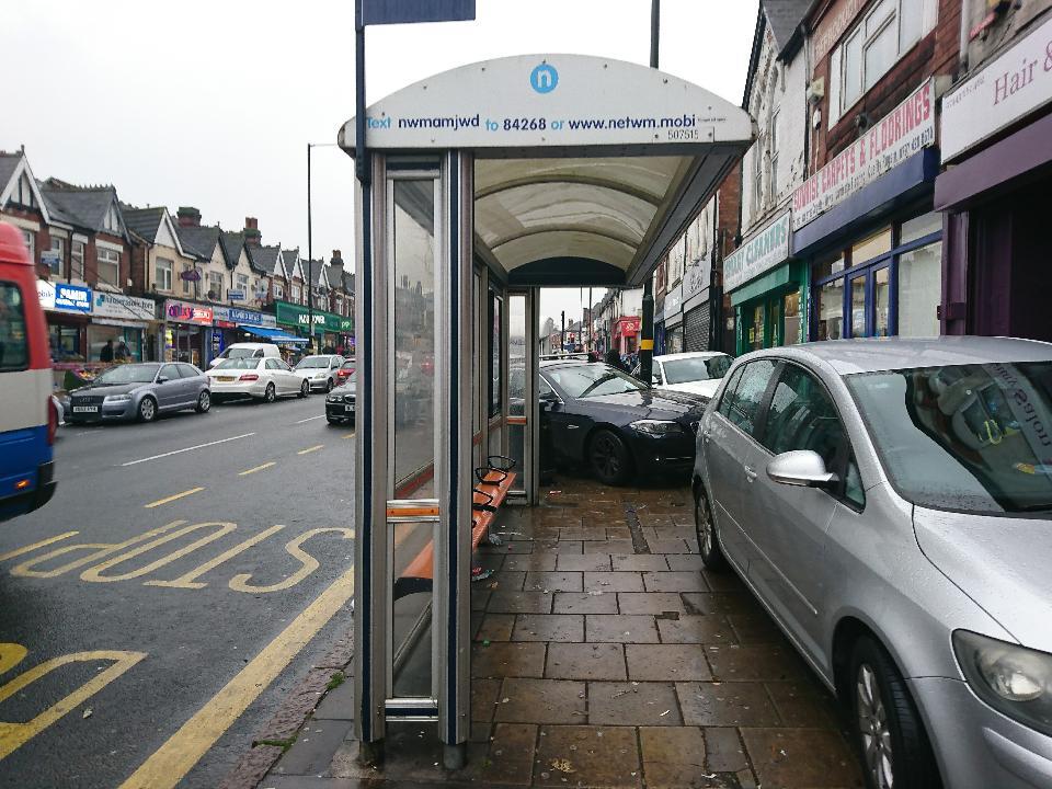 Policja z West Midlands wypowiada wojnę kierowcom parkującym w niebezpieczny sposób