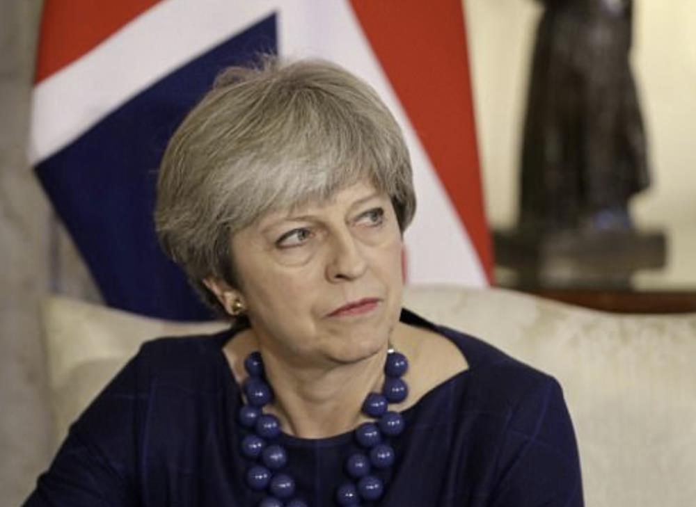 Mohammed Aqib Imran z Birmingham stanie przed sądem w sprawie zamachu na premier Theresę May