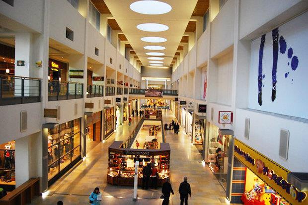 26-letnia Polka próbowała uprowadzić dziecko z centrum handlowego w Edynburgu