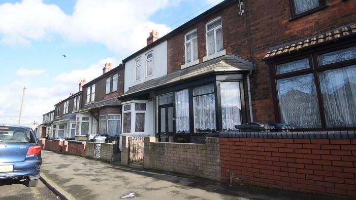 Właściciele domów, które stoją na trasie planowanej kolei HS2, mają 3 miesiące na wyprowadzenie się.