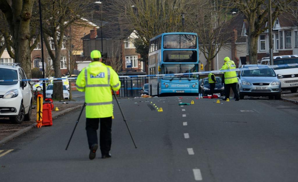 Najgorszy koszmar każdego rodzica. 2-latek i 6-latek śmiertelnie potrąceni przez samochód w Coventry