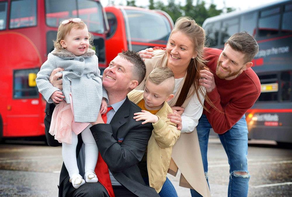 Kierowca autobusu uratował życie 17-miesięcznej dziewczynki