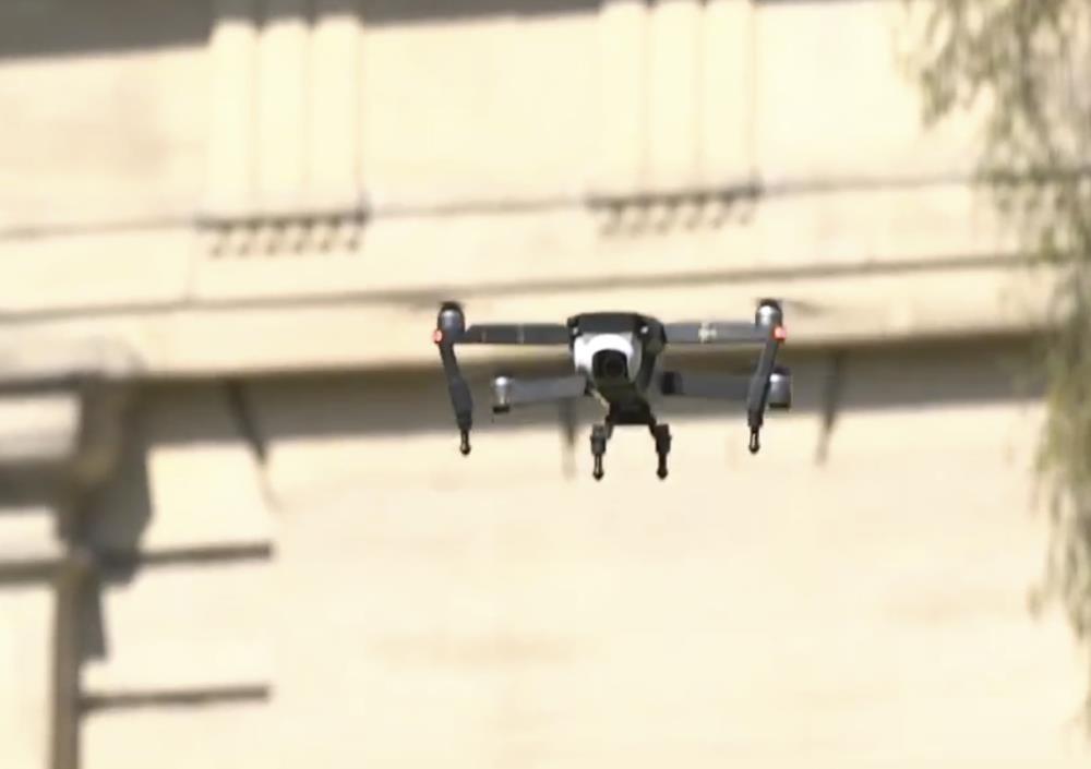 Policja z Birmingham zaczęła wykorzystywać drony do walki z przestępczością.