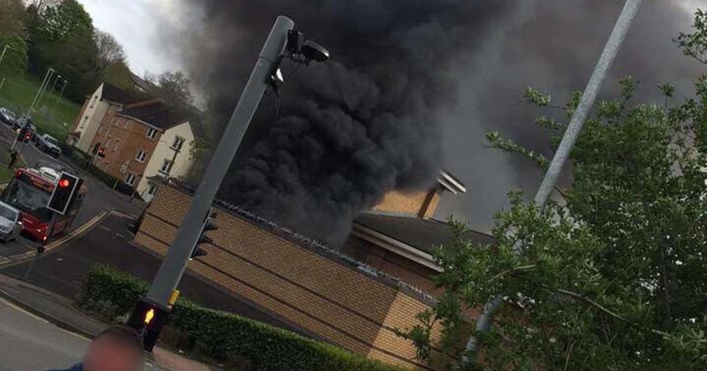 Pożar w supermarkecie Co-op w Oldbury