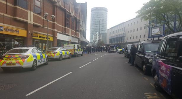 Policja aresztowała kilka młodych osób w Birmingham