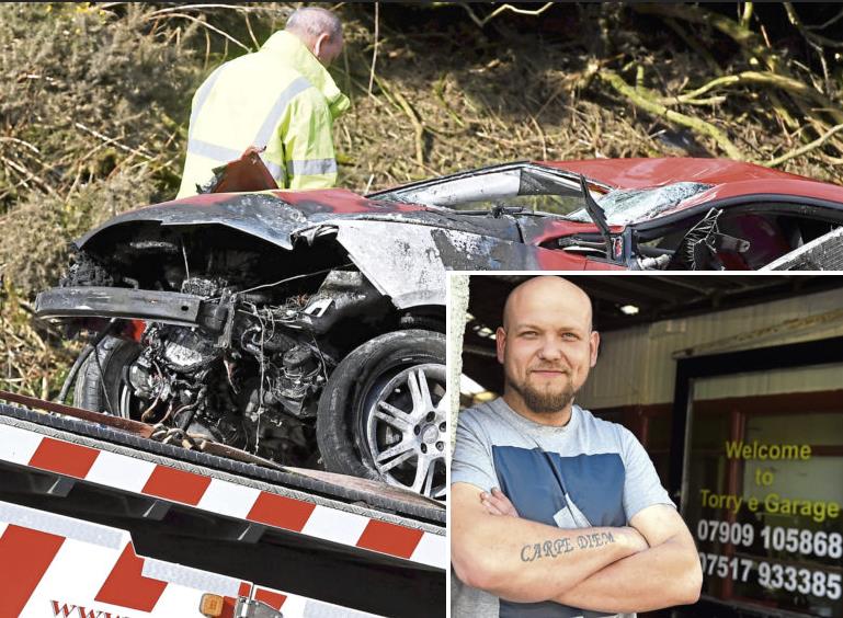 Polak uratował kobietę wyciągając ją z płonącego samochodu