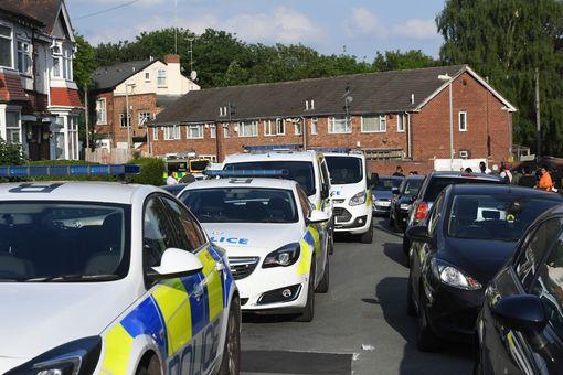 Po trzech morderstwach w ciągu jednego tygodnia, policja otrzymała dodatkowe uprawnienia