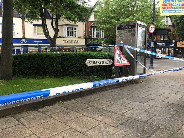 Mężczyzna dźgnięty nożem w Moseley