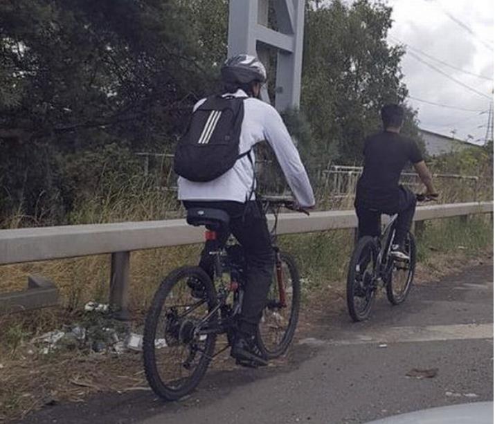 Nawigacja z telefonu komórkowego zaprowadziła rowerzystów na M6