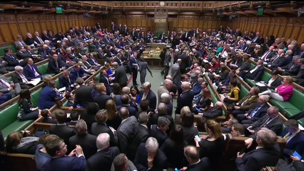 Izba Gmin zagłosowała za opóźnieniem brexitu